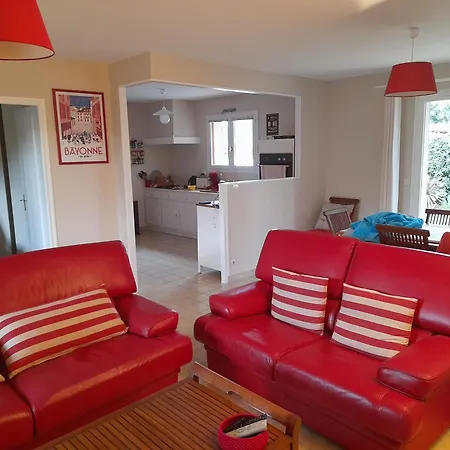 Charmante Maison Renovee Dans Quartier Calme, A 2,5 Kilometres De La Plage, Pour 6 Personnes Messanges (Landes)